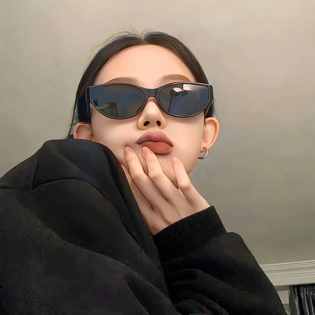 假千金的亿点人脉